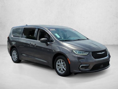 2023 Chrysler Pacifica Touring L FWD