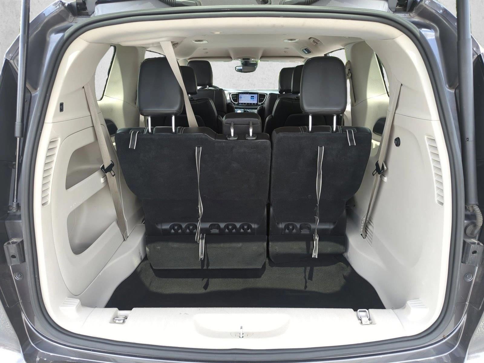 2023 Chrysler Pacifica Touring L FWD