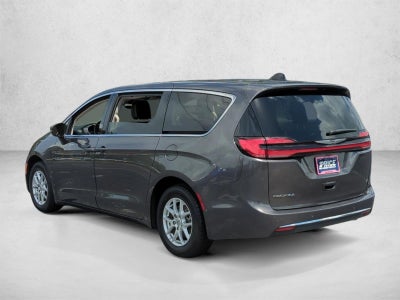 2023 Chrysler Pacifica Touring L FWD