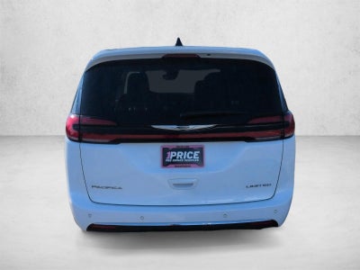 2024 Chrysler Pacifica Limited FWD