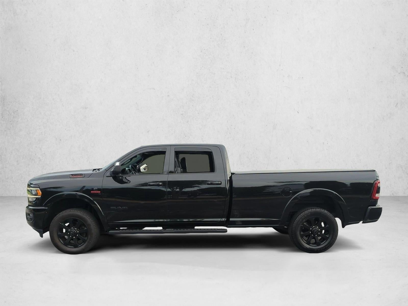 2022 RAM 3500 Laramie 4x4 Crew Cab 8' Box