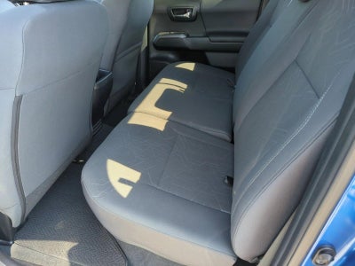 2017 Toyota Tacoma TRD Sport Double Cab 5' Bed V6 4x2 AT (Natl)