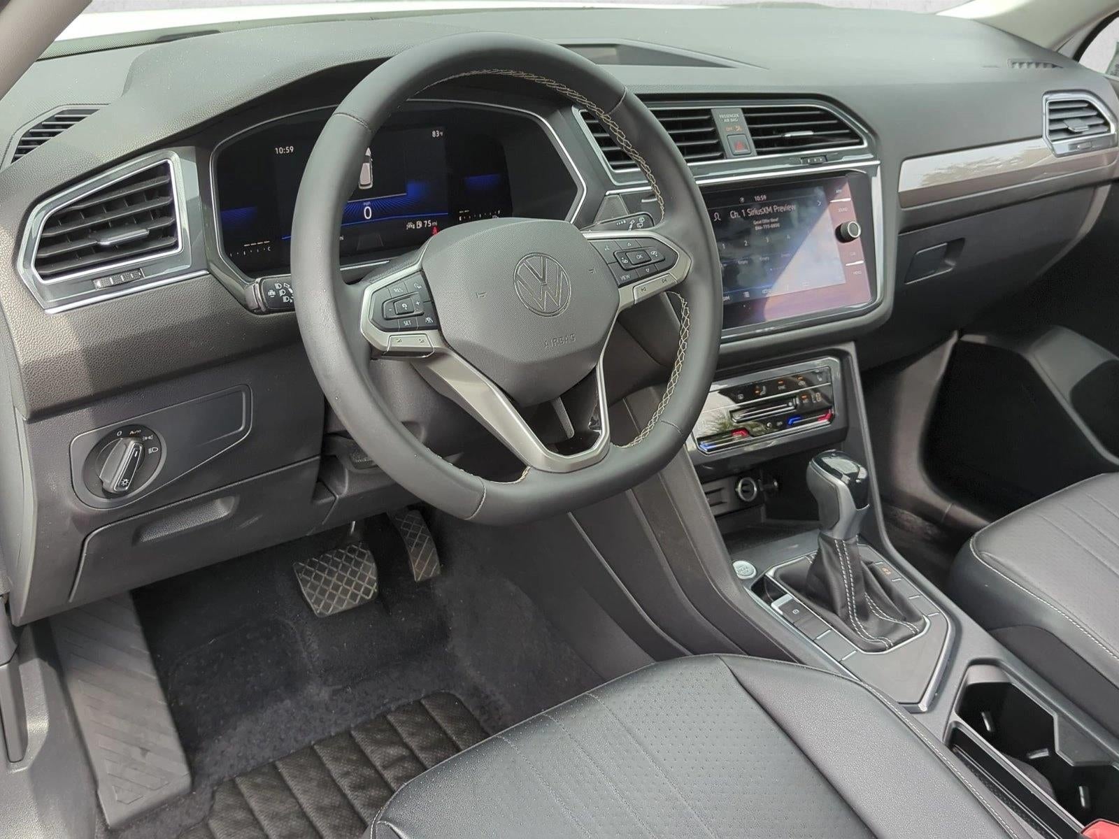 2022 Volkswagen Tiguan 2.0T SE FWD
