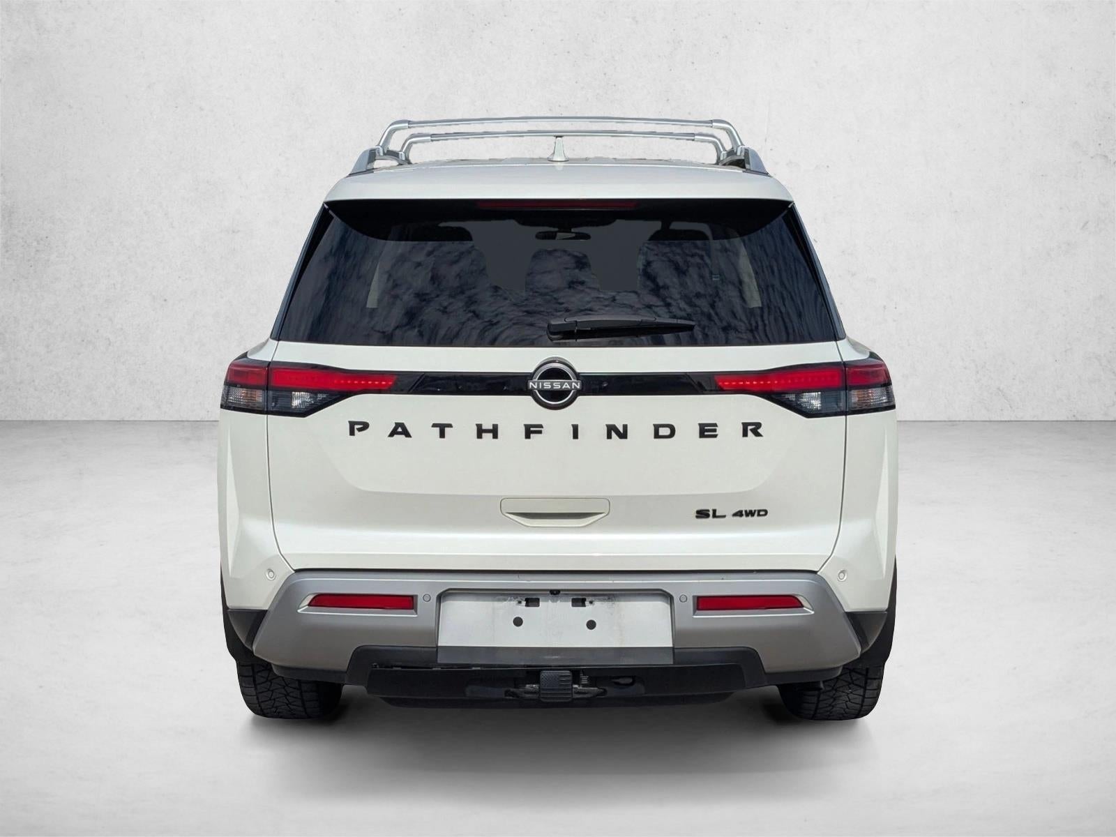 2022 Nissan Pathfinder SL 4WD