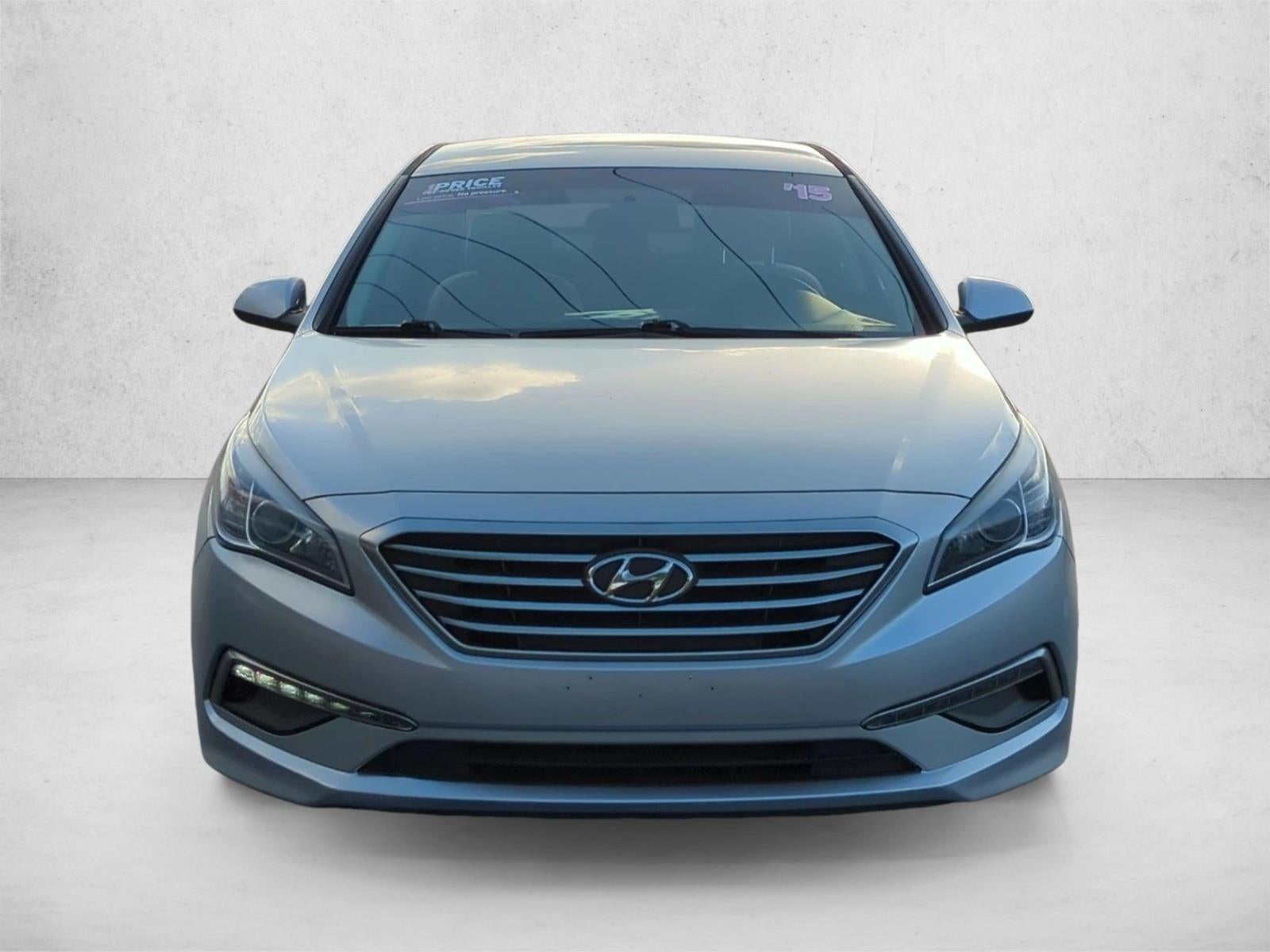 2015 Hyundai SONATA 4dr Sdn 2.4L SE PZEV