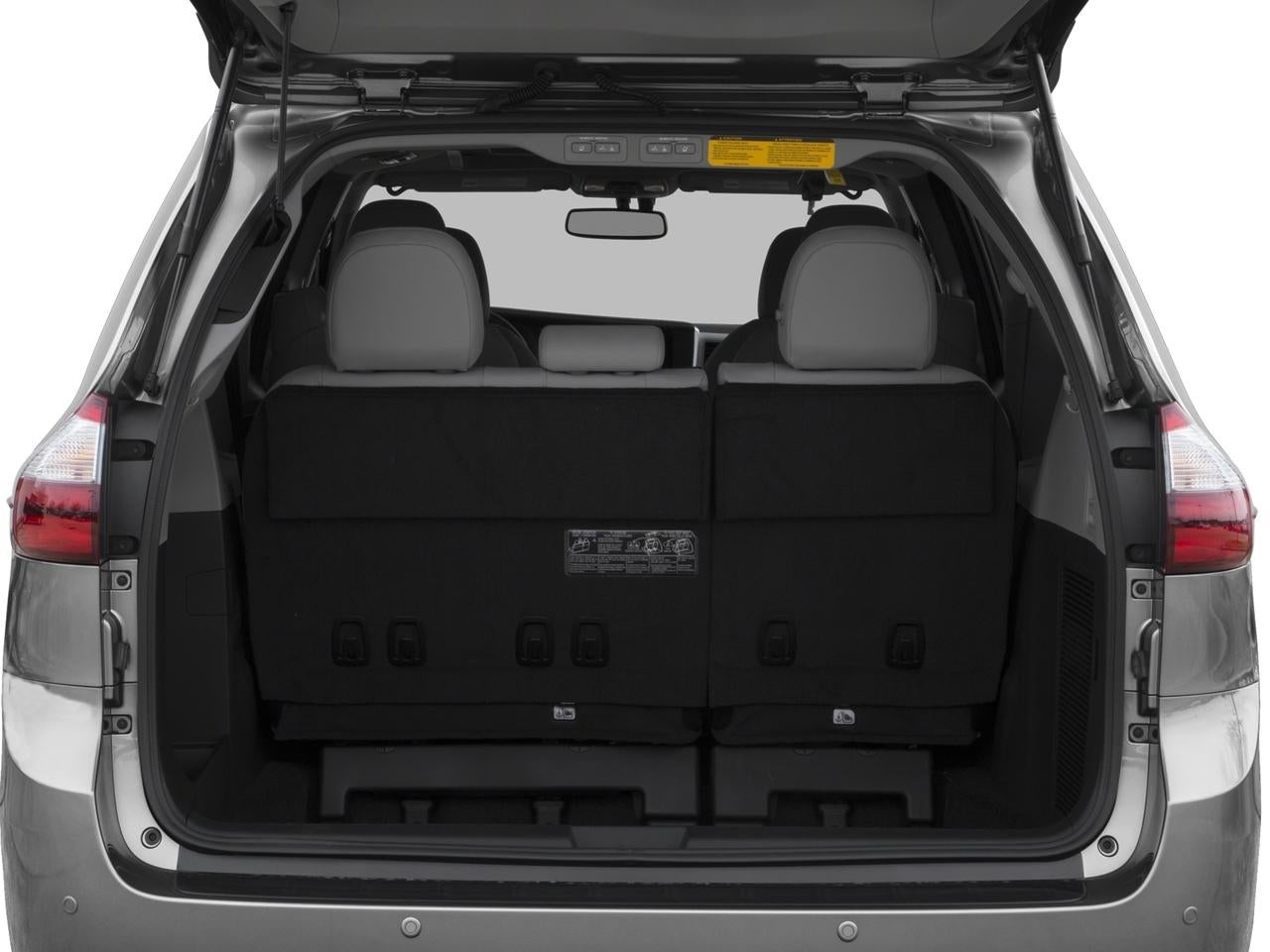 2017 Toyota Sienna XLE FWD 8-Passenger (Natl)