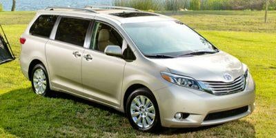 2017 Toyota Sienna XLE FWD 8-Passenger (Natl)