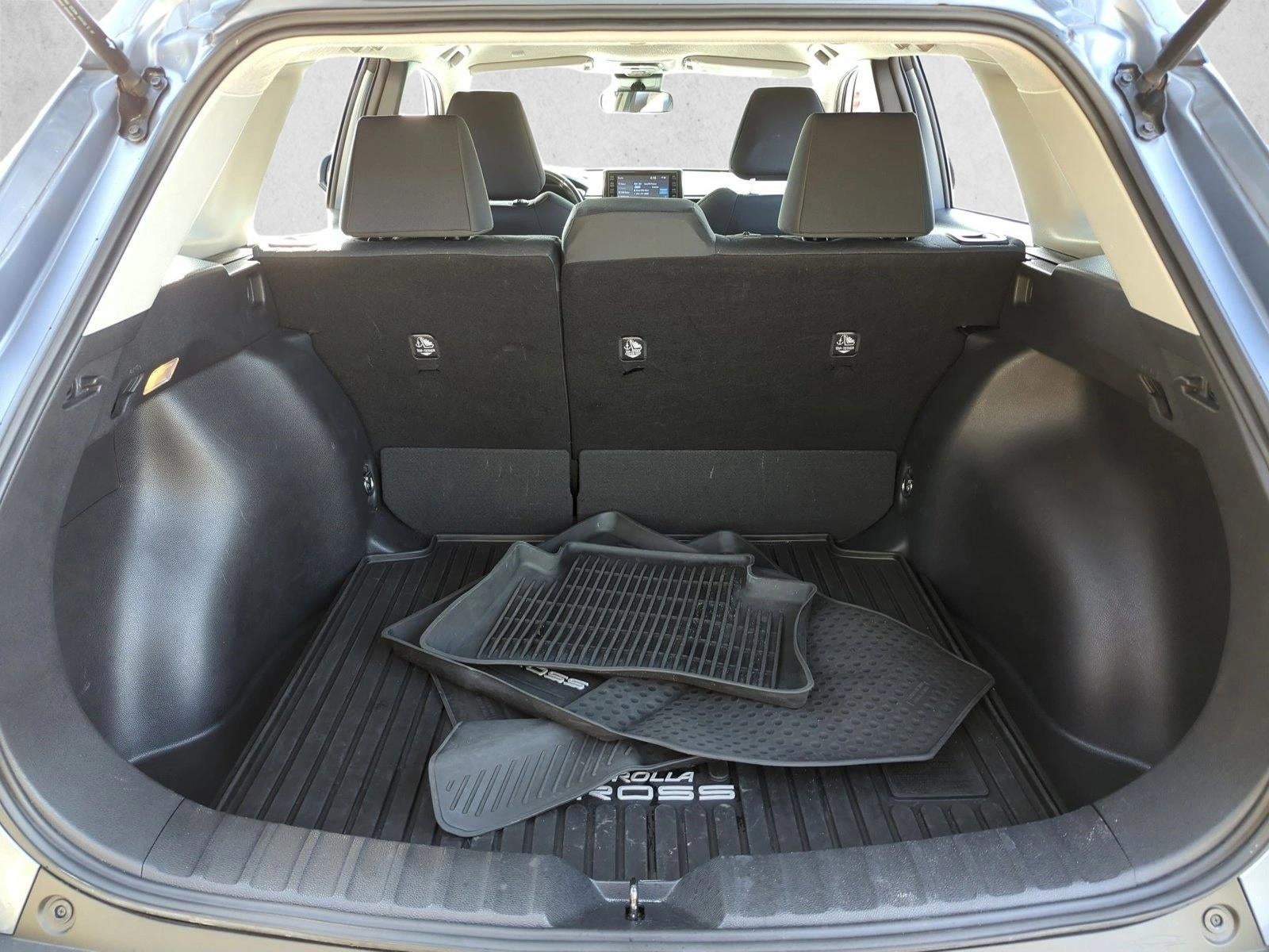 2022 Toyota Corolla Cross LE 2WD (Natl)