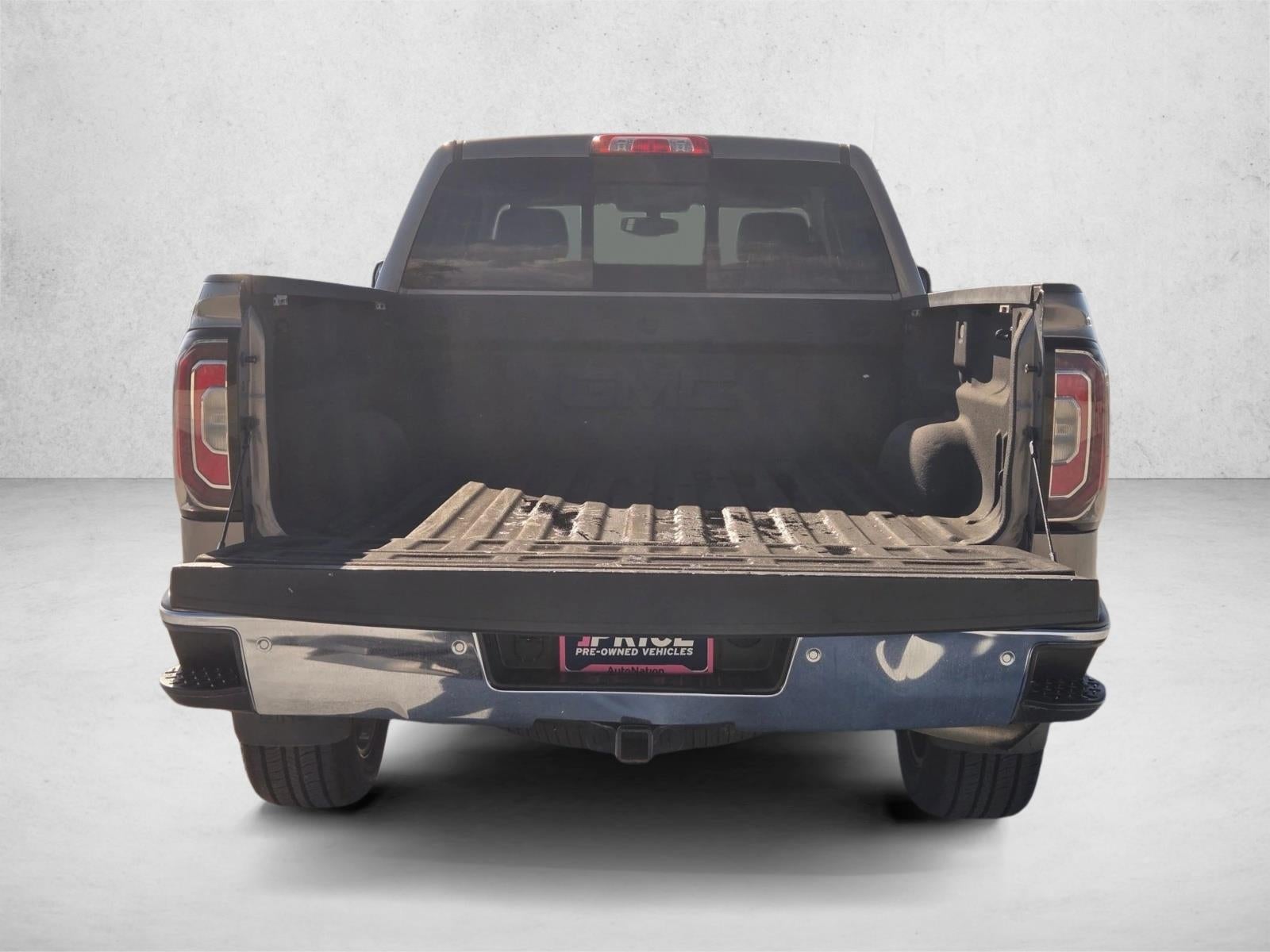 2017 GMC Sierra 1500 Double Cab Standard Box 4-Wheel Drive SLT