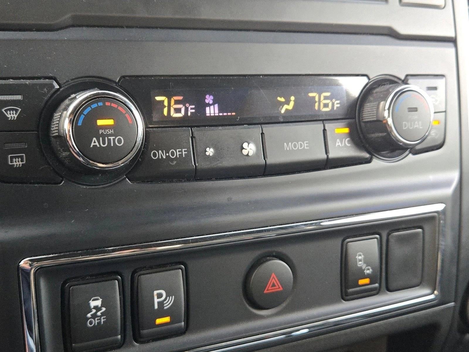 2019 Nissan Titan 4x4 Crew Cab SV