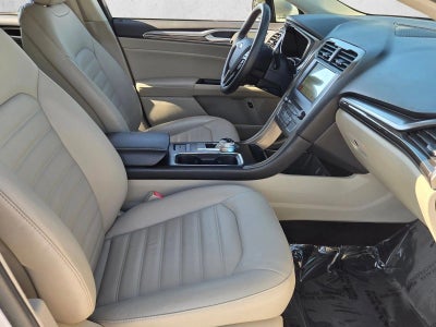 2018 Ford Fusion Energi SE FWD