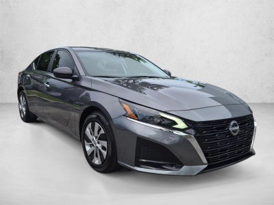 2025 Nissan Altima S FWD
