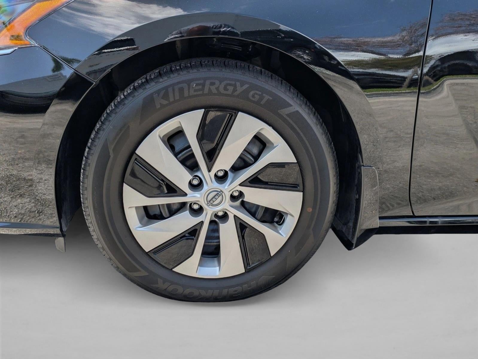 2025 Nissan Altima S FWD