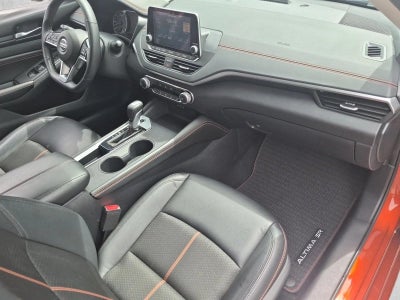 2021 Nissan Altima 2.5 SR Sedan
