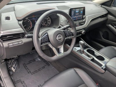 2024 Nissan Altima 2.5 SR Sedan