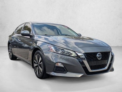 2021 Nissan Altima 2.5 SV Sedan