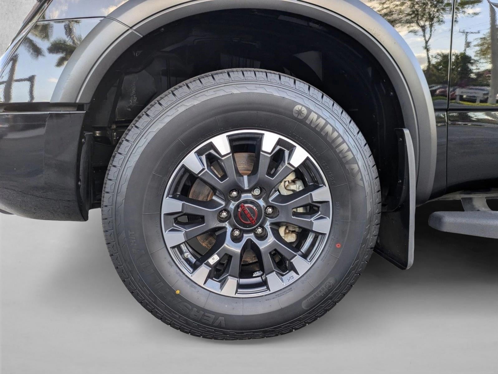 2023 Nissan Titan 4x4 Crew Cab PRO-4X
