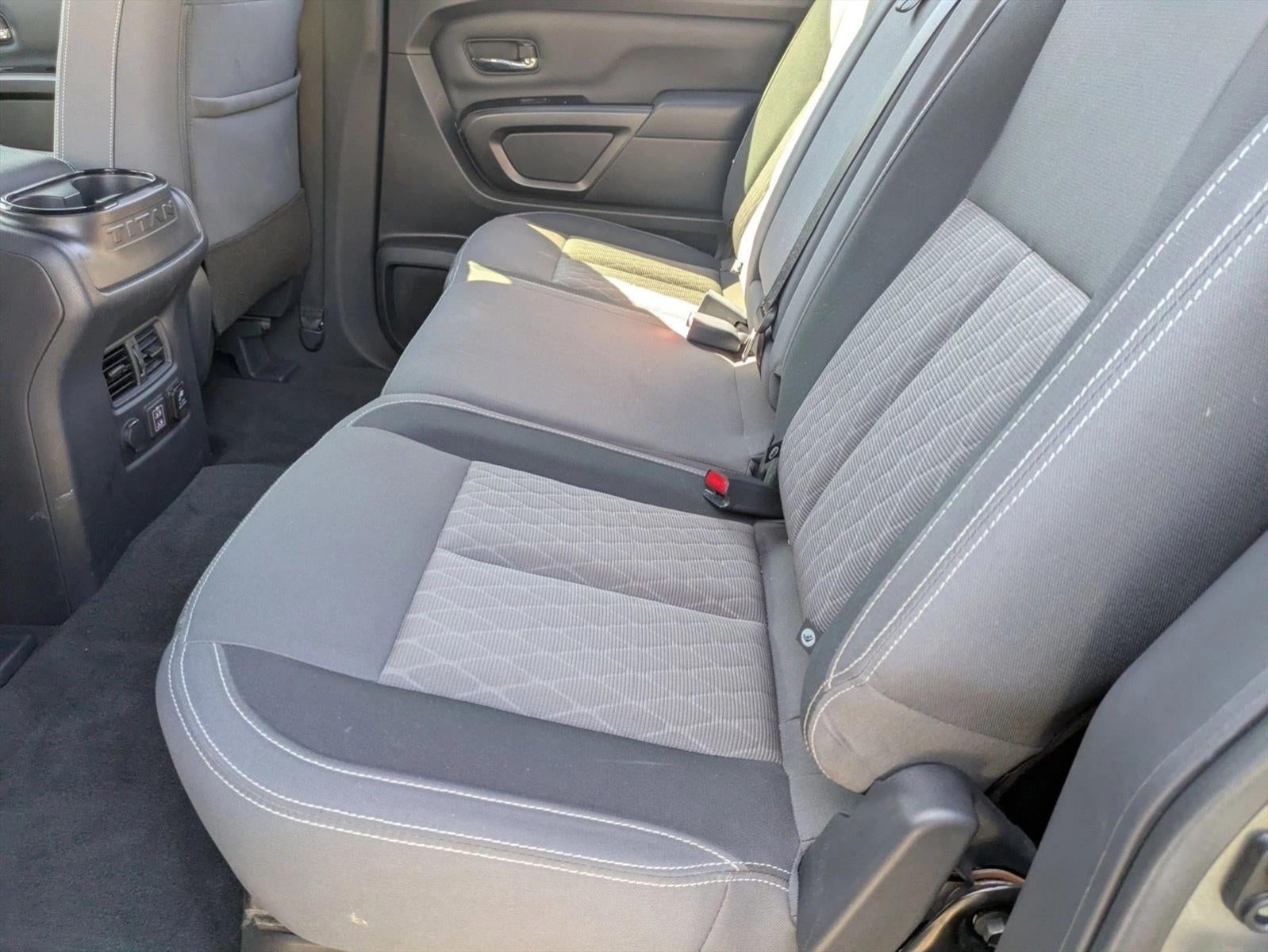 2023 Nissan Titan 4x2 Crew Cab SV