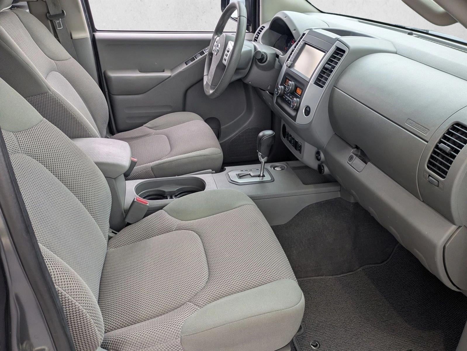 2020 Nissan Frontier Crew Cab 4x2 SV Auto