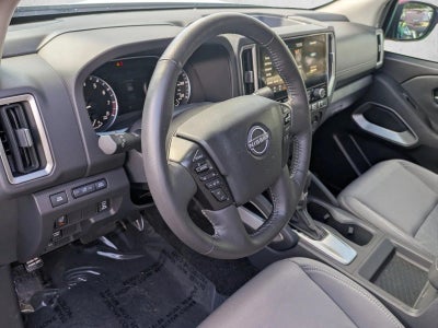 2025 Nissan Frontier Crew Cab 4x2 SV