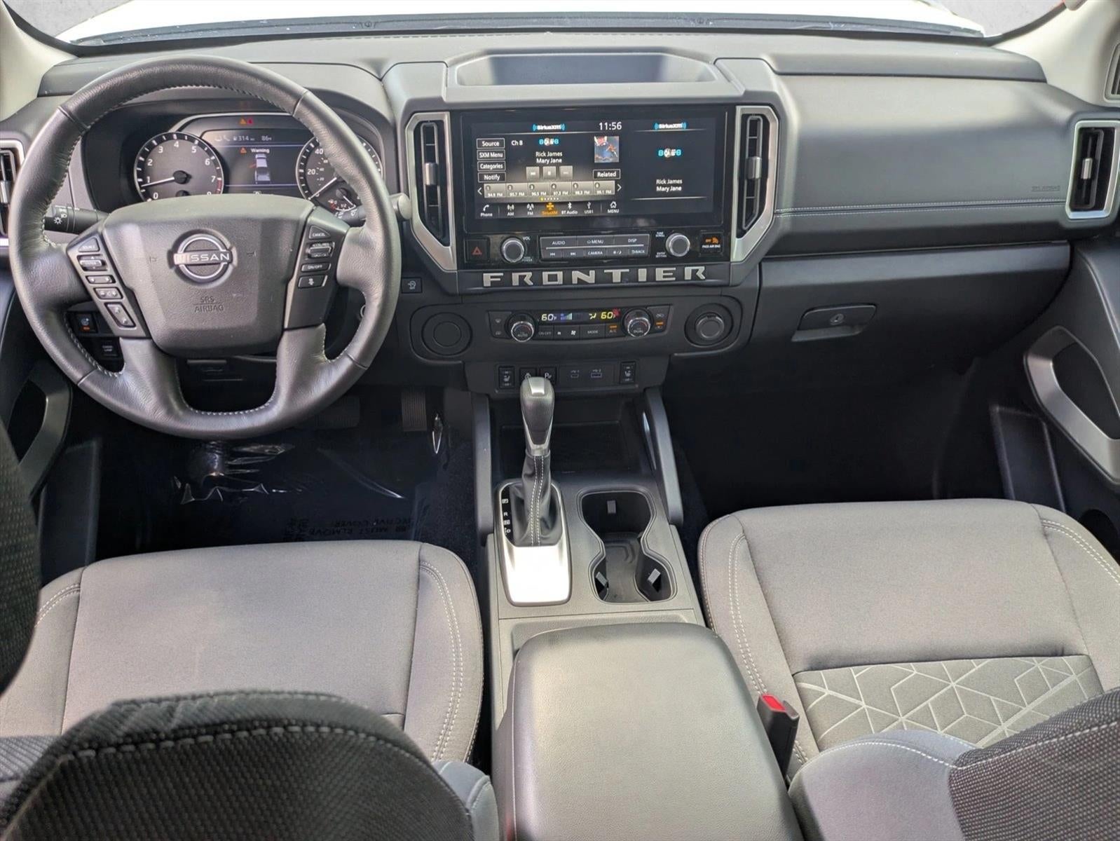 2025 Nissan Frontier Crew Cab 4x2 SV
