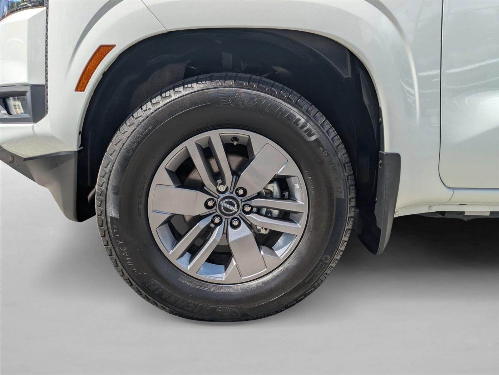 2025 Nissan Frontier Crew Cab 4x2 SV