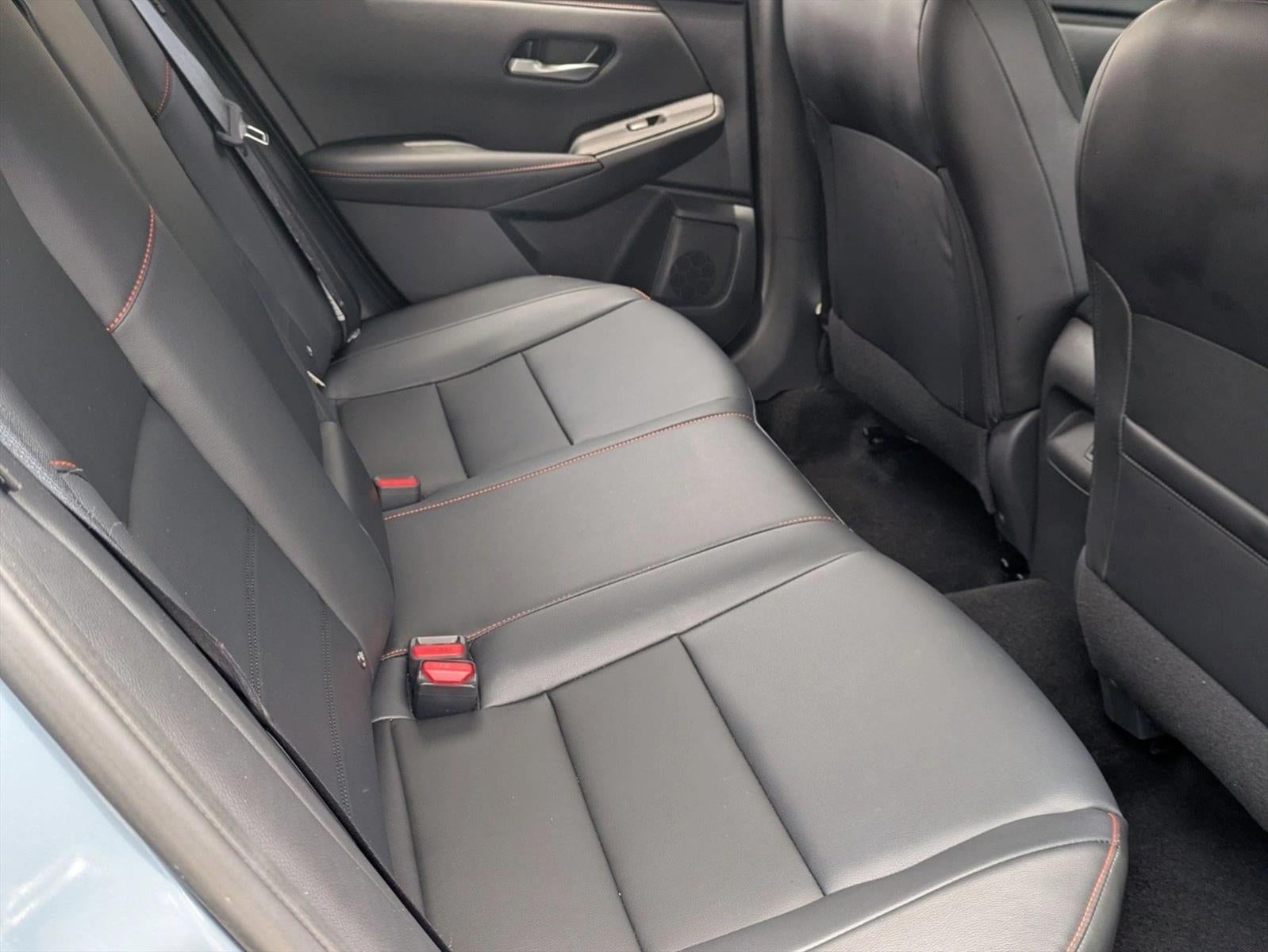 2025 Nissan Sentra SR CVT