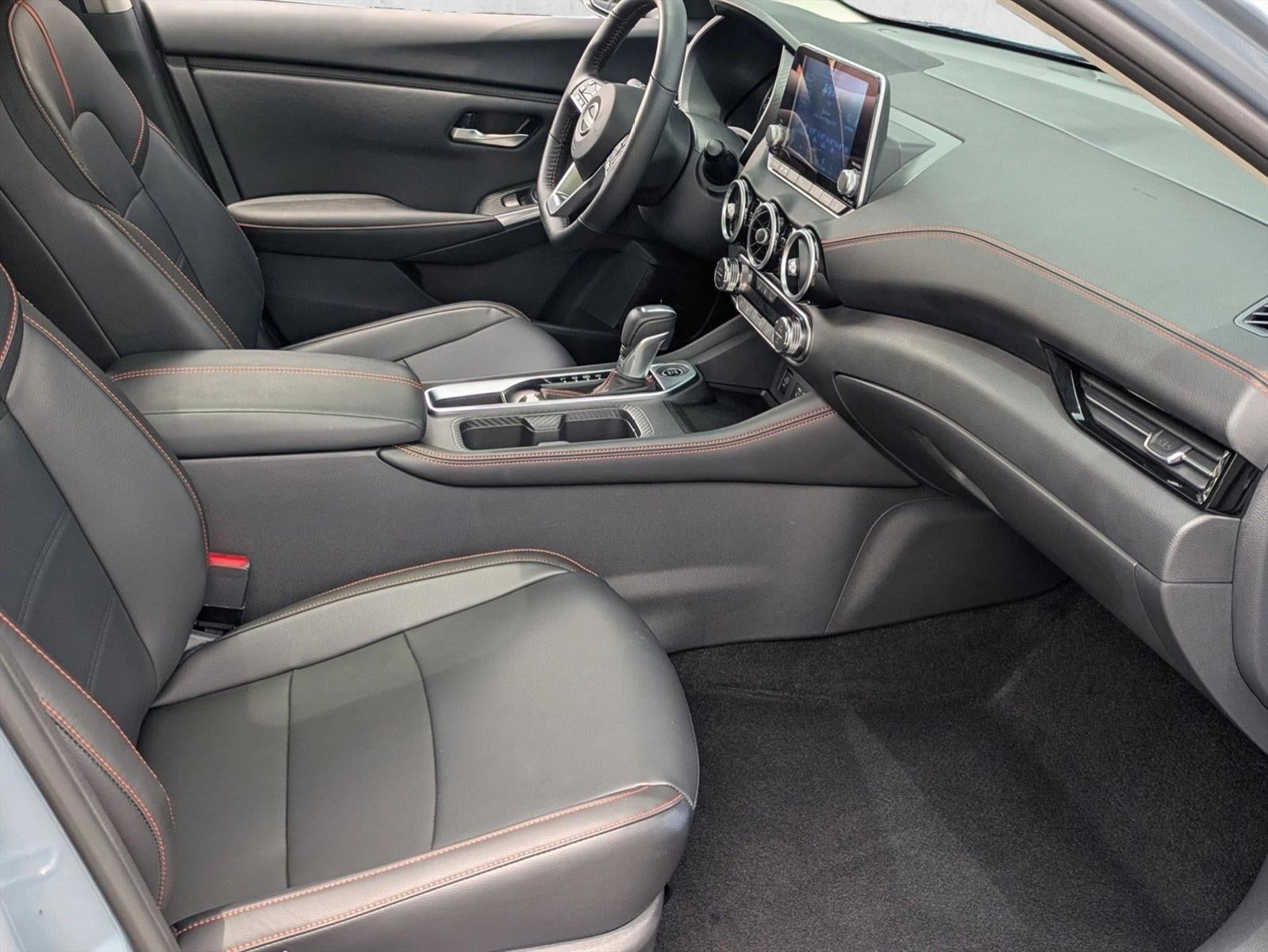 2025 Nissan Sentra SR CVT