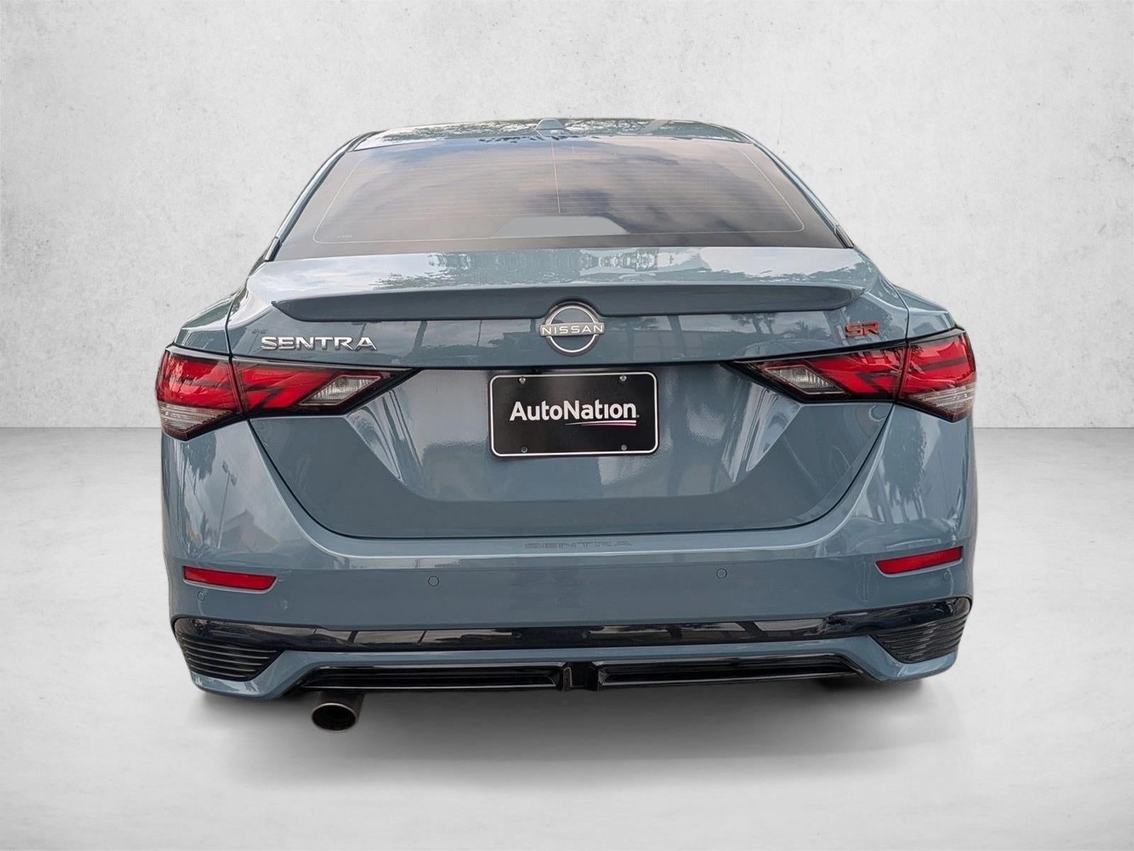 2025 Nissan Sentra SR CVT