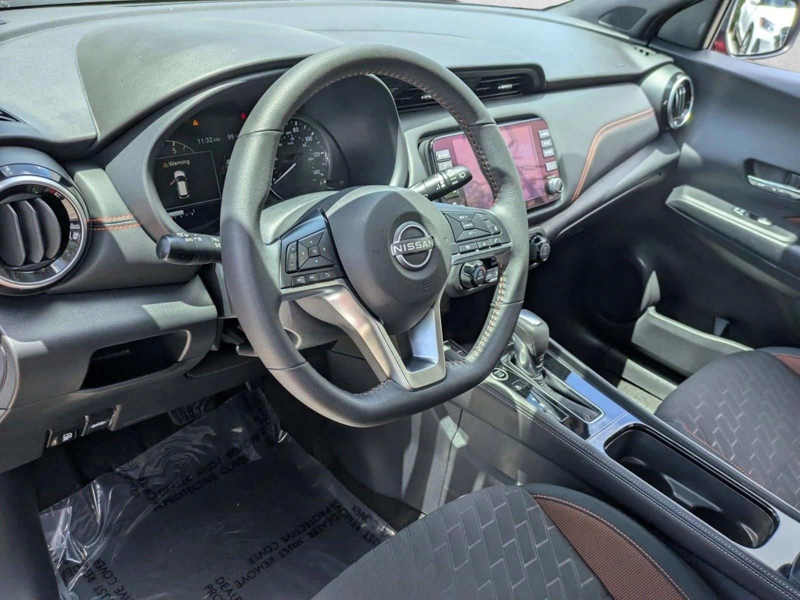 2024 Nissan Kicks SR FWD