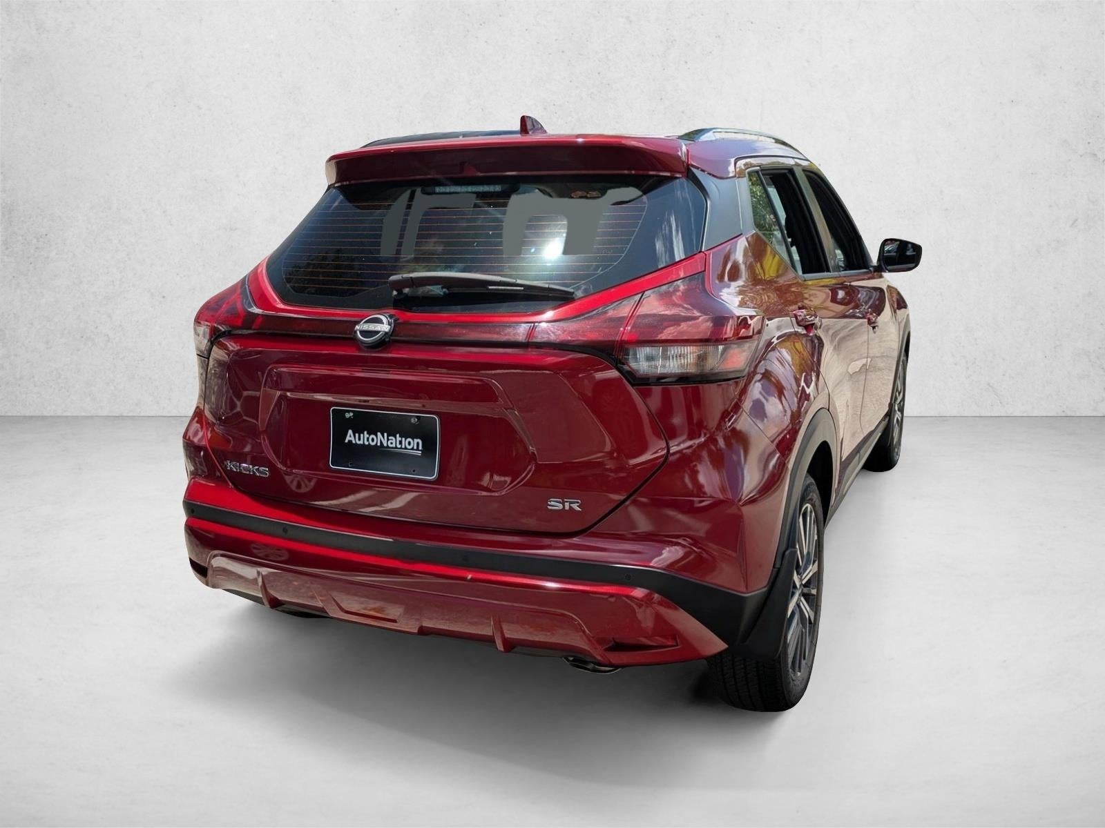 2024 Nissan Kicks SR FWD