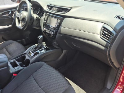 2020 Nissan Rogue FWD SV