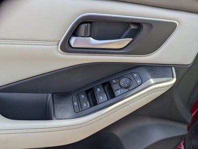 2021 Nissan Rogue FWD SV