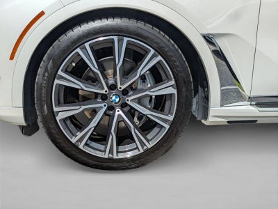 2019 BMW X7 xDrive50i Sports Activity Vehicle