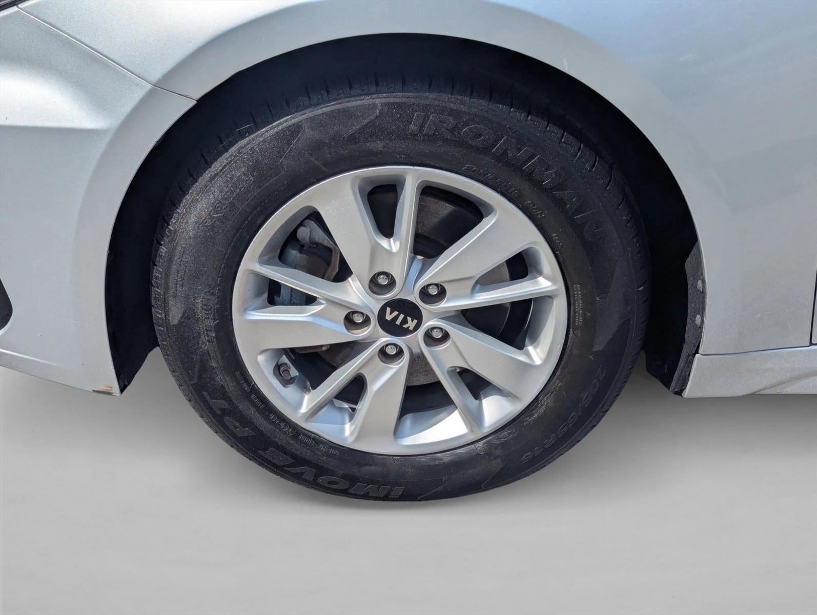 2019 Kia Optima LX Auto