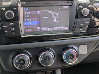 2016 Toyota Corolla 4dr Sdn Auto L (Natl)