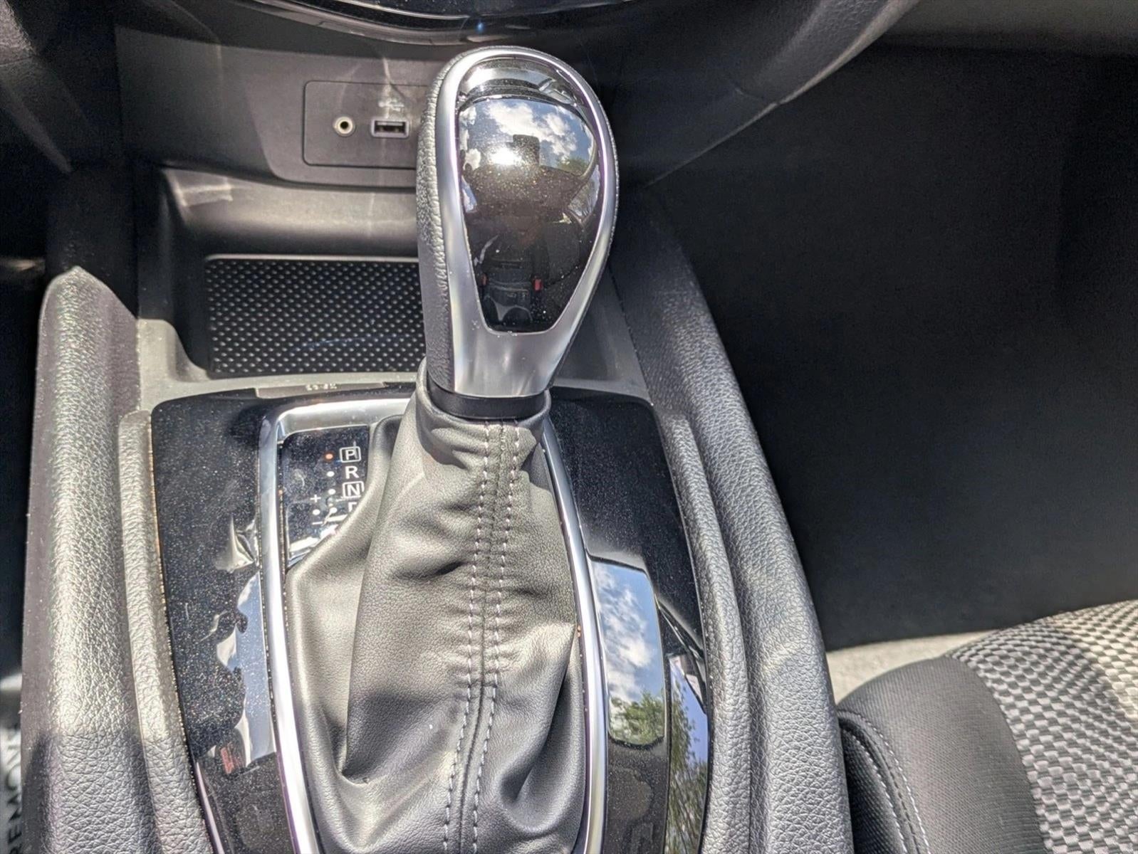 2021 Nissan Rogue Sport FWD SV
