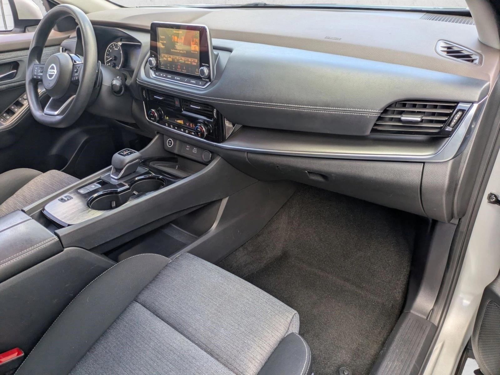 2021 Nissan Rogue FWD SV