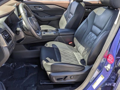 2023 Nissan Rogue FWD Platinum