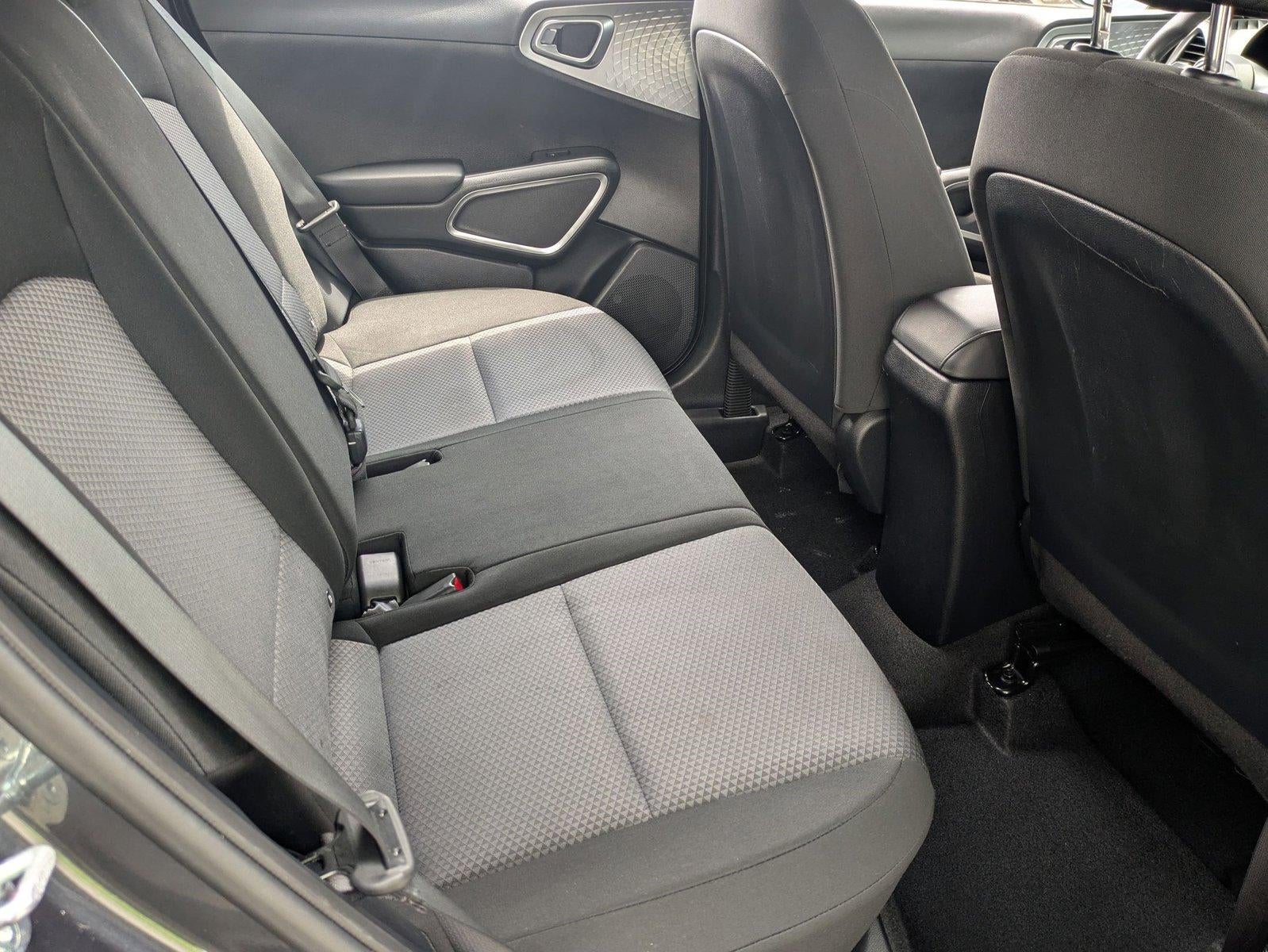 2023 Kia Soul LX IVT
