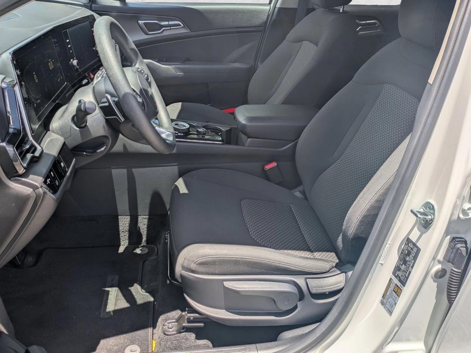 2023 Kia Sportage Hybrid LX FWD
