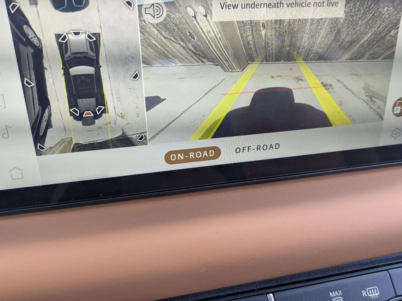 2024 Land Rover Defender 110 P400 X-Dynamic SE