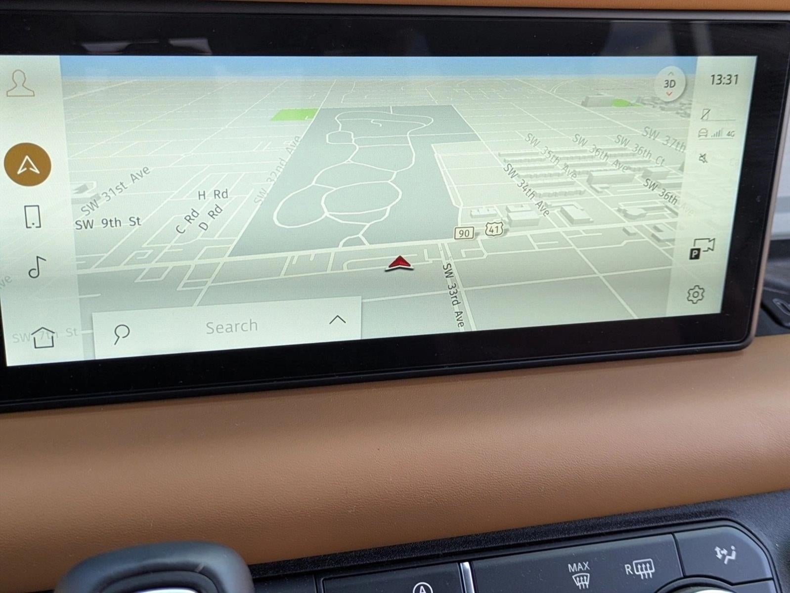 2024 Land Rover Defender 110 P400 X-Dynamic SE