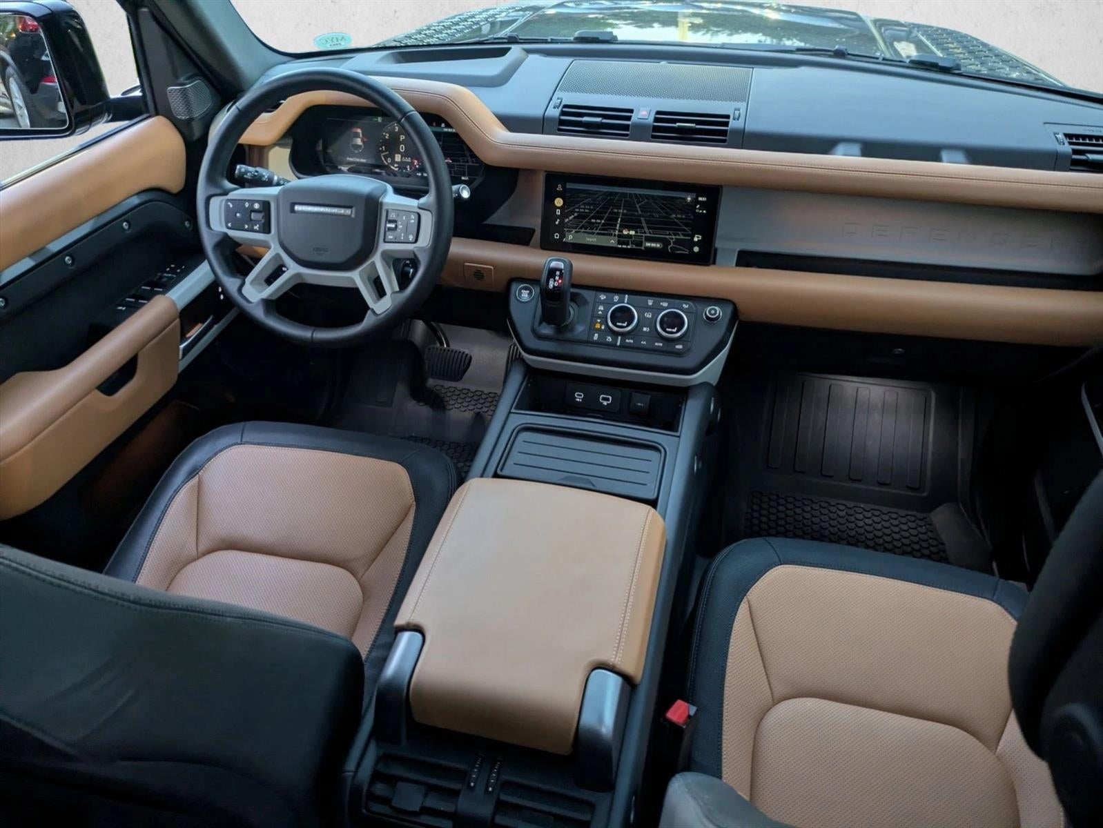 2024 Land Rover Defender 110 P400 X-Dynamic SE