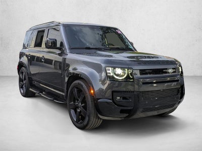 2024 Land Rover Defender 110 P400 X-Dynamic SE