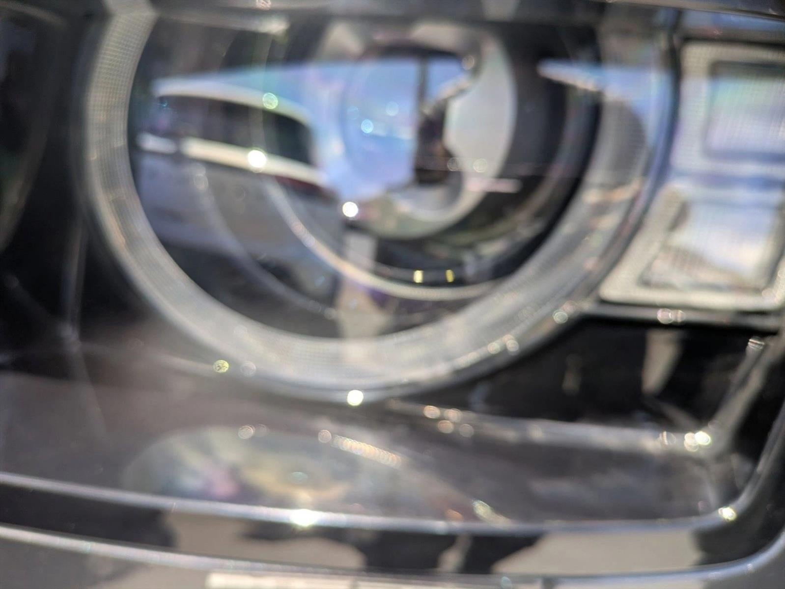 2024 Land Rover Defender 110 P400 X-Dynamic SE