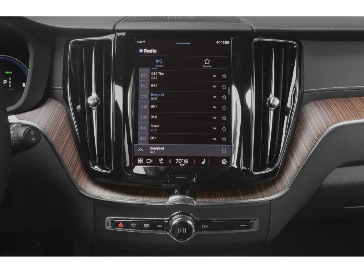 2022 Volvo XC60 Recharge Plug-In Hybrid T8 eAWD PHEV Inscription Expression