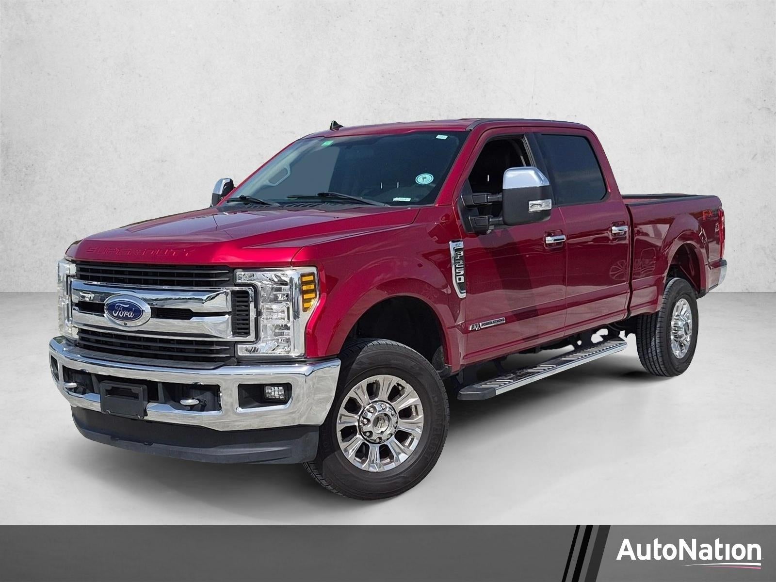 2019 Ford Super Duty F-250 SRW XLT 4WD Crew Cab 6.75' Box