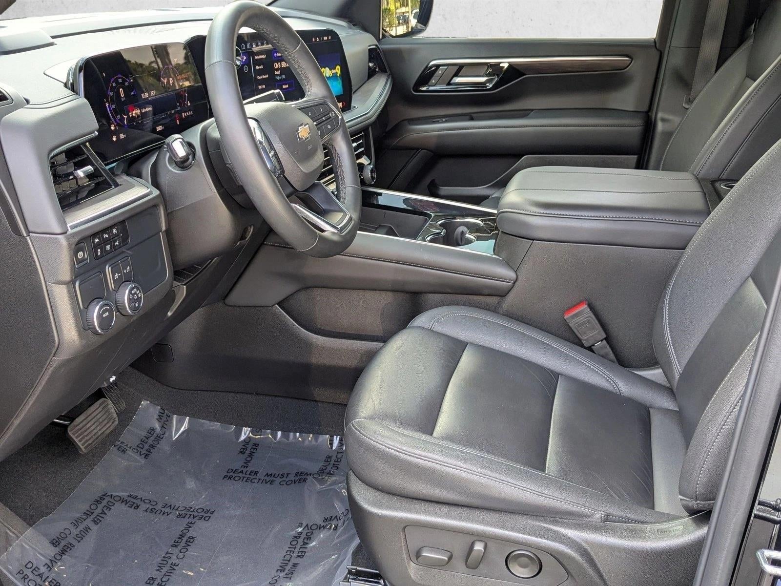 2025 Chevrolet Suburban 2WD LT