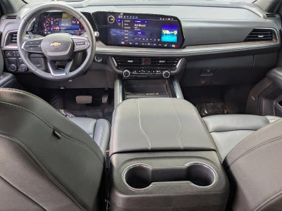 2025 Chevrolet Suburban 2WD LT